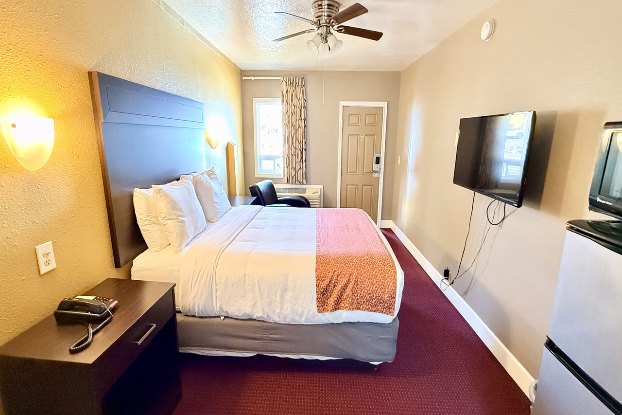Standard Room at Capitol Hill Motel